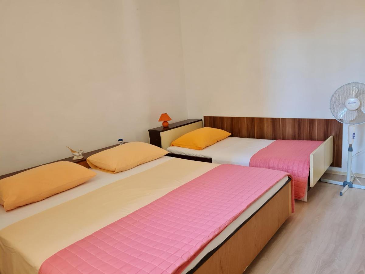 Guest House Barba Bibinje Exterior photo