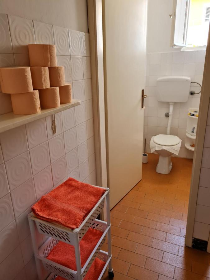 Guest House Barba Bibinje Exterior photo